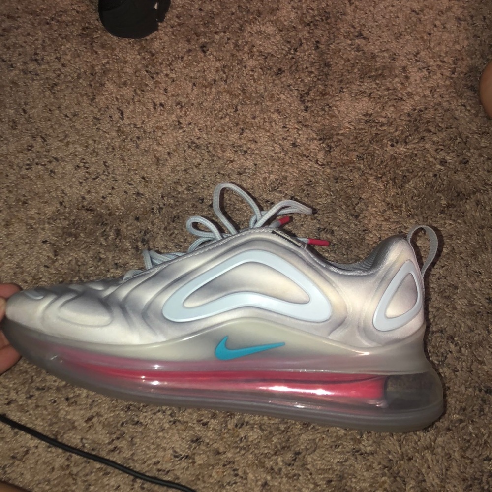 Nike air 720s